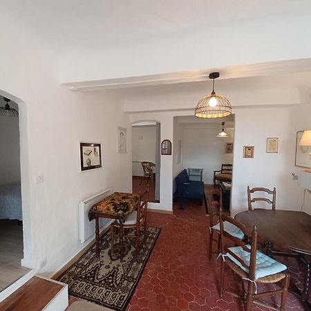 L'Horloge Apartman Aups Kültér fotó